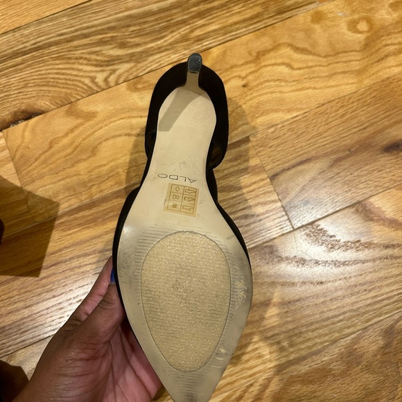 Aldo Black Suede Heels 👠 - Picture 6 of 8